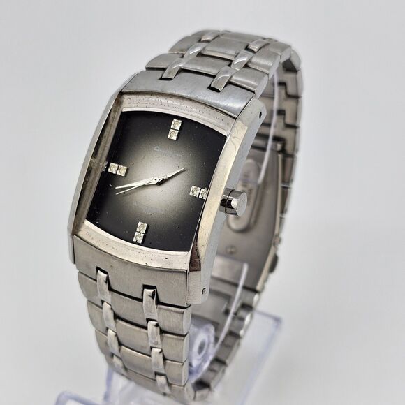 Armitron Men's Watch Black Dial 7.5" WORKING MISSING CRYSTAL SELLING FOR PARTS - Picture 3 of 12